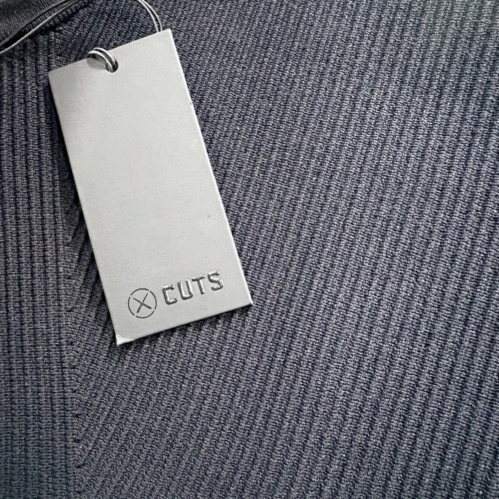 NWT CUTS COREFLEX TANK - Picture 8 of 11